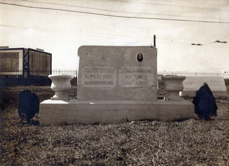1938_seman_headstone_01.jpg