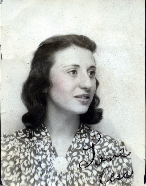 1946_theresa_01.jpg