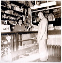 1950_circa_seman_store_03